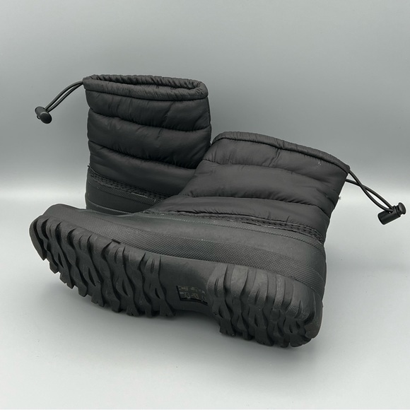 LOEFFLER RANDALL
Duval leather-trimmed quilted shell and rubber ankle - Picture 2 of 4